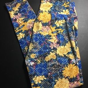 LuLaRoe one size leggings